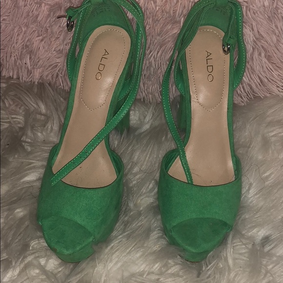 Aldo Block Heels - Picture 2 of 3